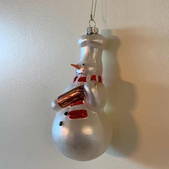 Williams and Sonoma Glass Snowman Ornaments - Set of 3 - Picture 6 of 6